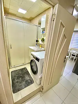 Satılır 2 otaqlı mənzil 78 m²