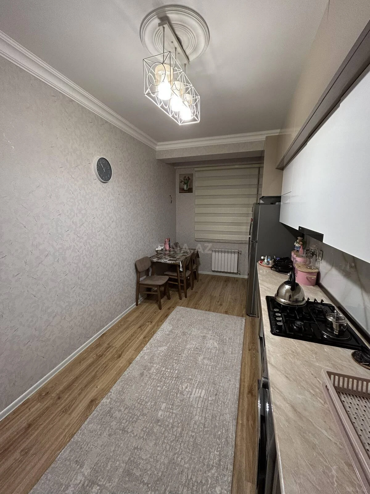Satılır 2 otaqlı mənzil 78.5 m²