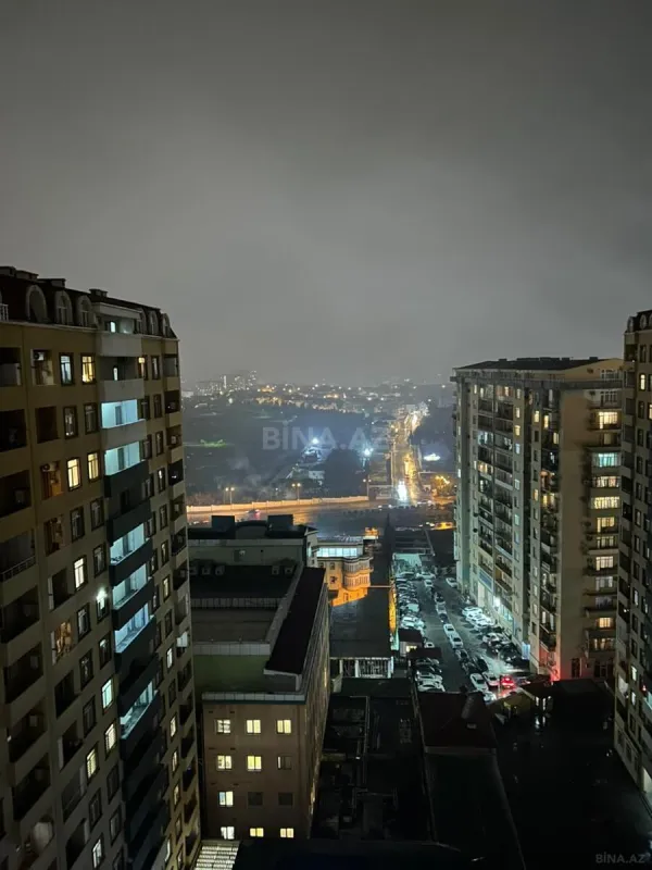 Satılır 2 otaqlı mənzil 78.5 m²