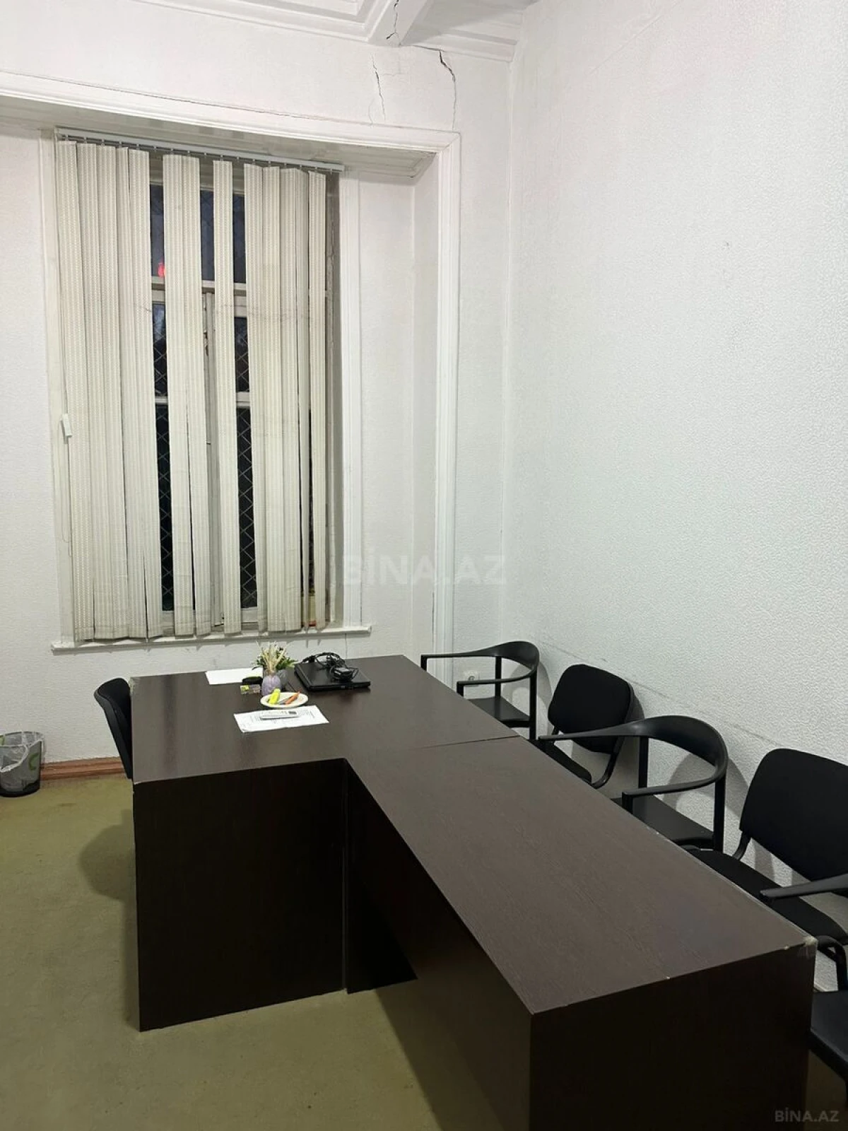 Kirayə verilir 5 otaqlı ofis 135 m²