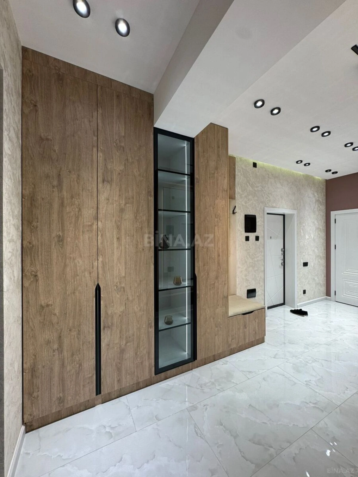 Kirayə verilir 3 otaqlı mənzil 95 m²