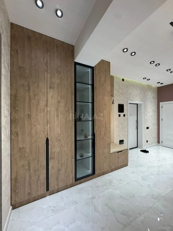 Kirayə verilir 3 otaqlı mənzil 95 m²