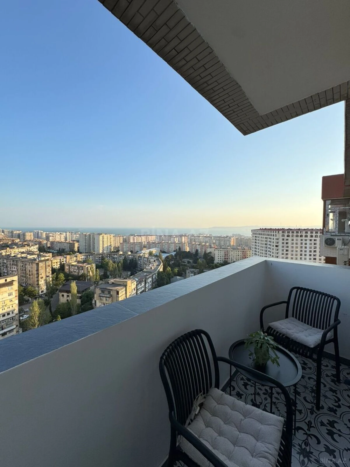 Kirayə verilir 3 otaqlı mənzil 95 m²