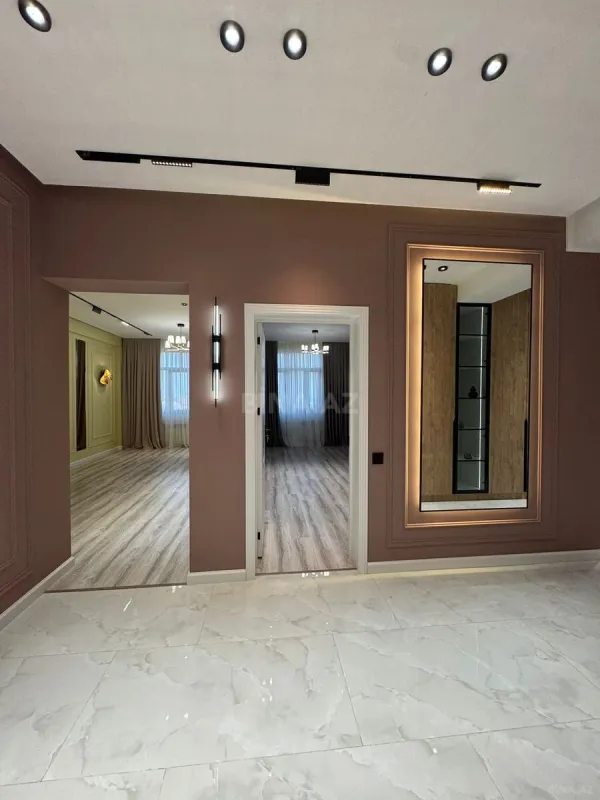 Kirayə verilir 3 otaqlı mənzil 95 m²