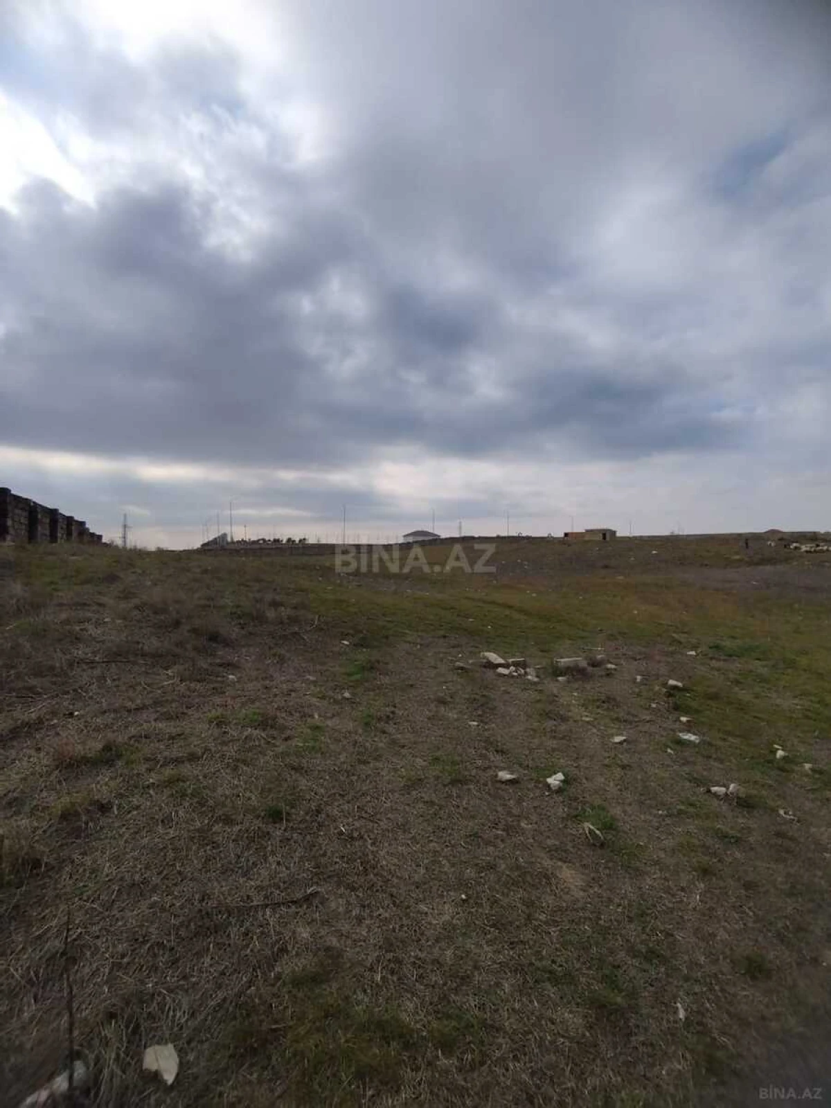 Satılır torpaq sahəsi 100 m²