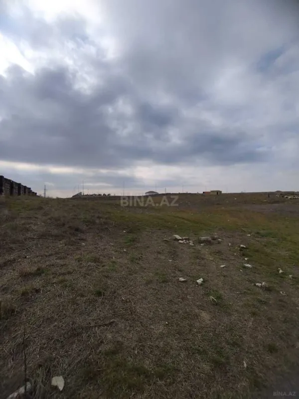 Satılır torpaq sahəsi 100 m²