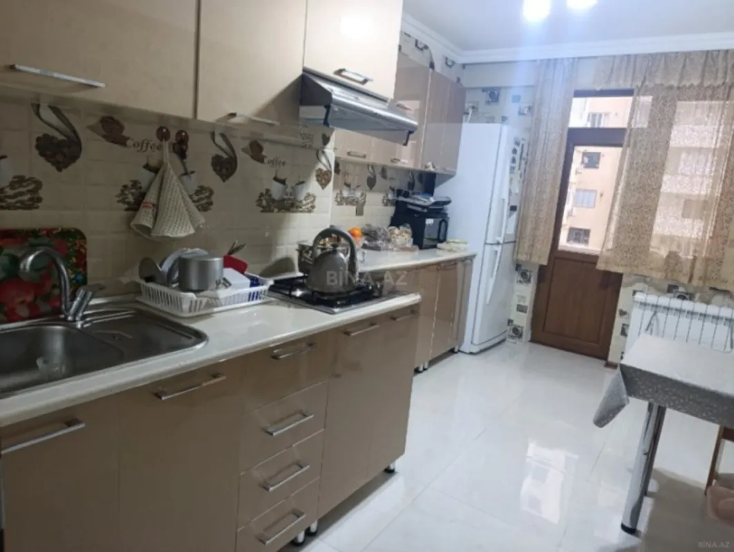 Satılır 3 otaqlı mənzil 110 m²