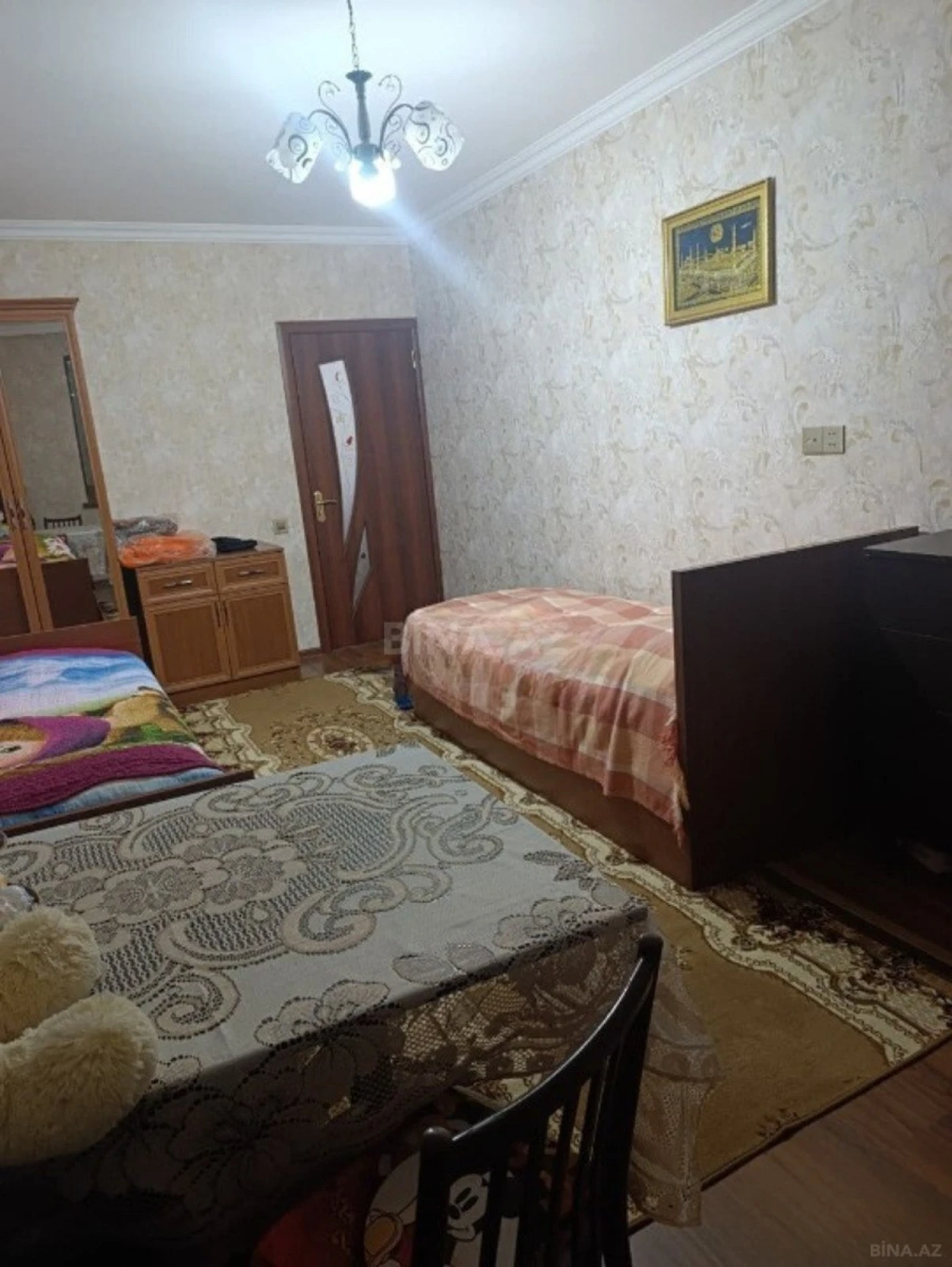 Satılır 3 otaqlı mənzil 110 m²