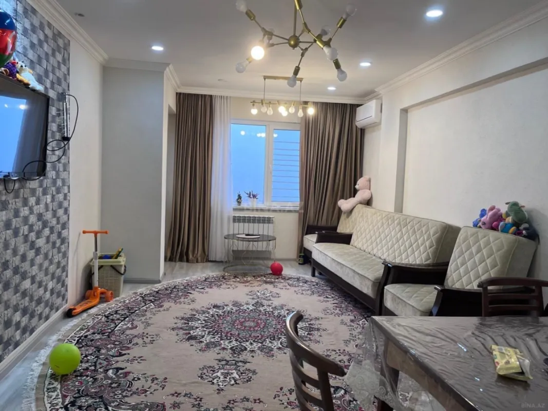 Kirayə verilir 3 otaqlı mənzil 105 m²