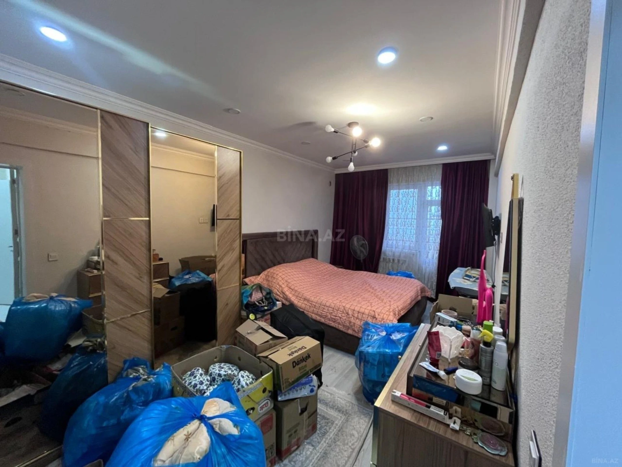 Kirayə verilir 3 otaqlı mənzil 105 m²