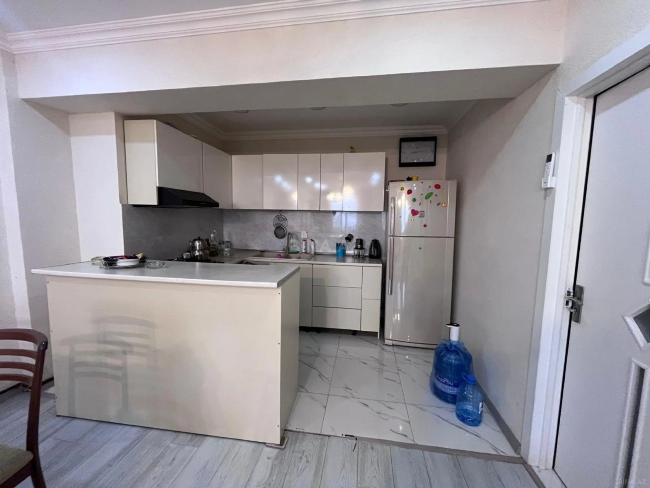 Kirayə verilir 3 otaqlı mənzil 105 m²