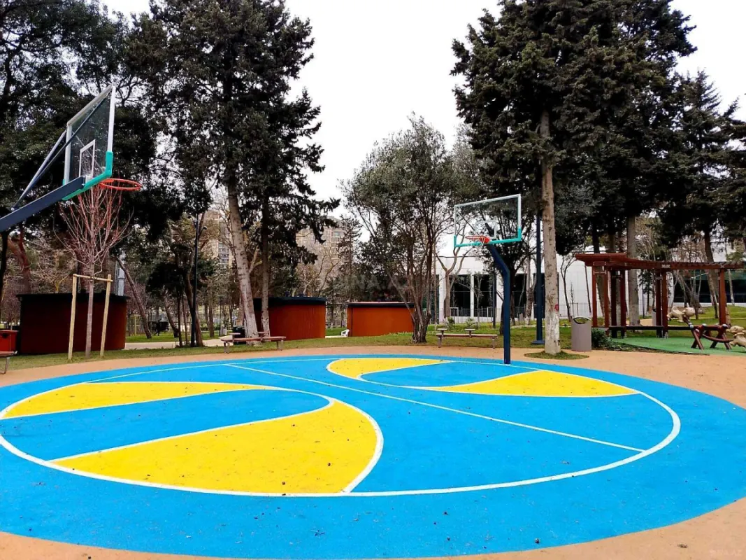 Satılır 2 otaqlı mənzil 101 m²