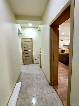 Satılır 2 otaqlı mənzil 101 m²