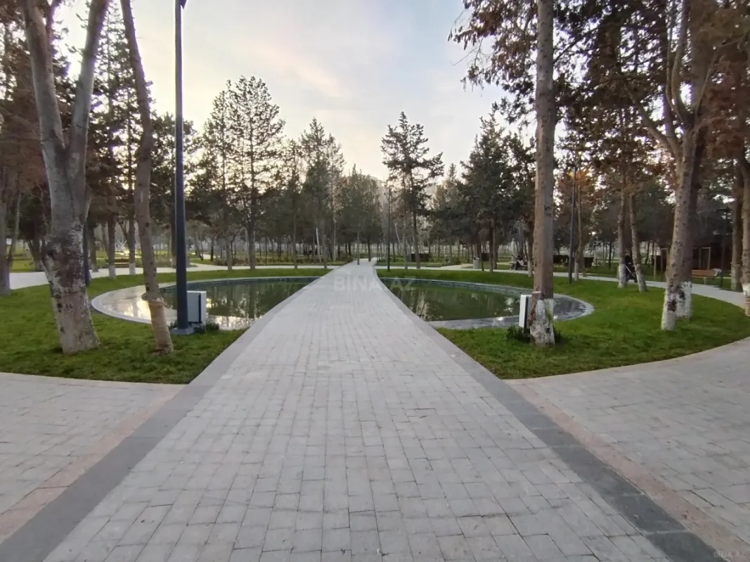 Satılır 2 otaqlı mənzil 101 m²