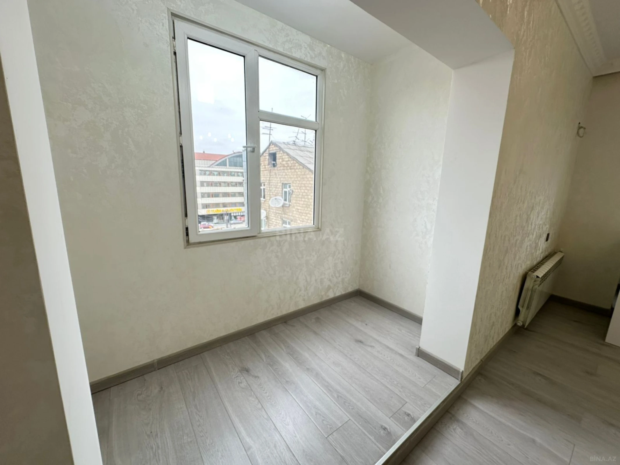 Satılır 2 otaqlı mənzil 45 m²
