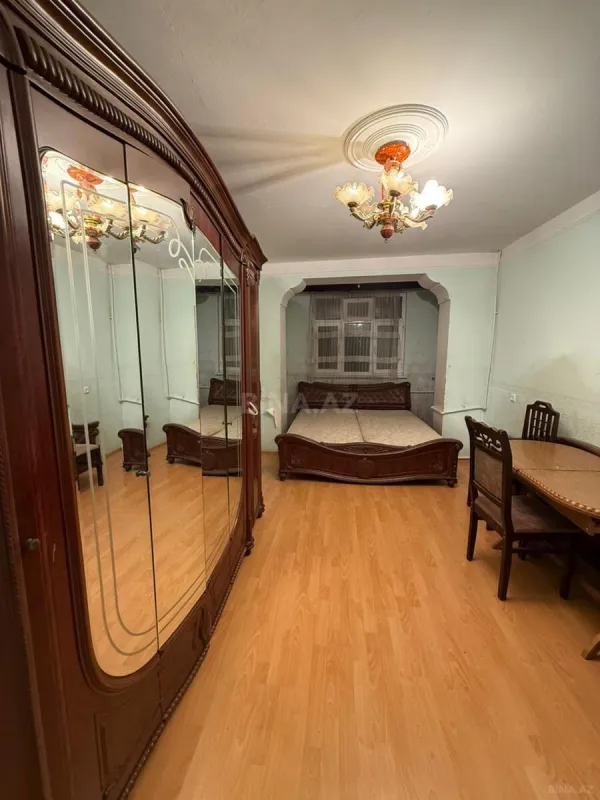 Kirayə verilir 2 otaqlı mənzil 60 m²