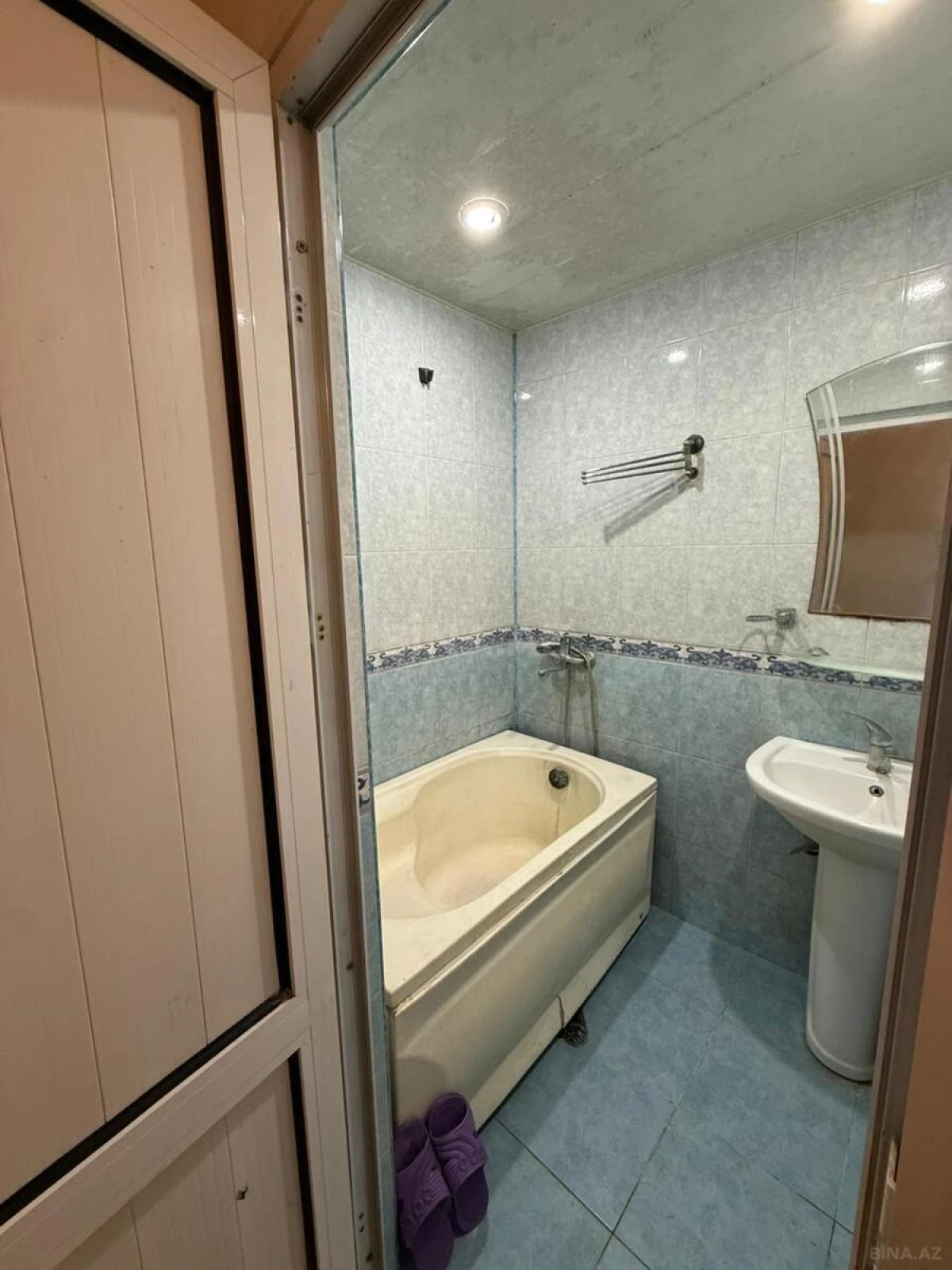 Kirayə verilir 2 otaqlı mənzil 60 m²