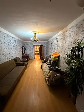 Kirayə verilir 2 otaqlı mənzil 60 m²