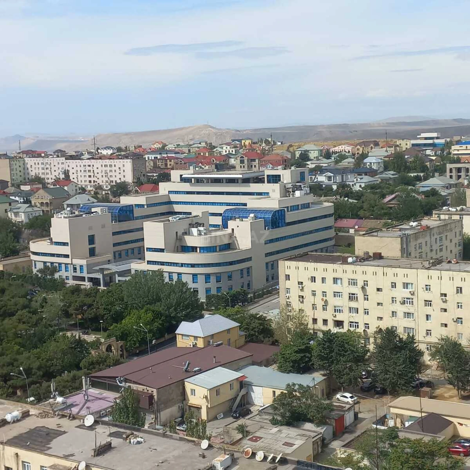 Satılır 3 otaqlı mənzil 90 m²