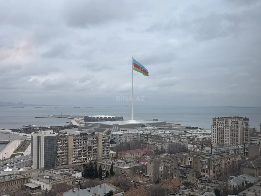 Satılır 3 otaqlı mənzil 100 m²