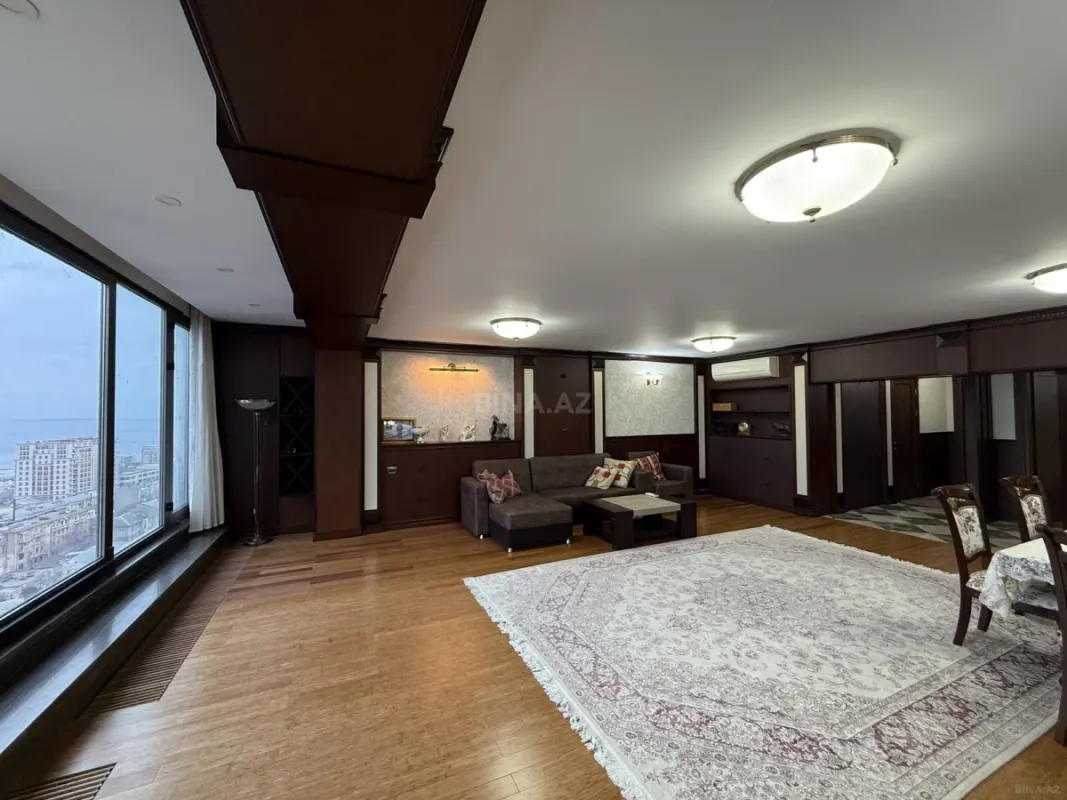 Satılır 3 otaqlı mənzil 100 m²