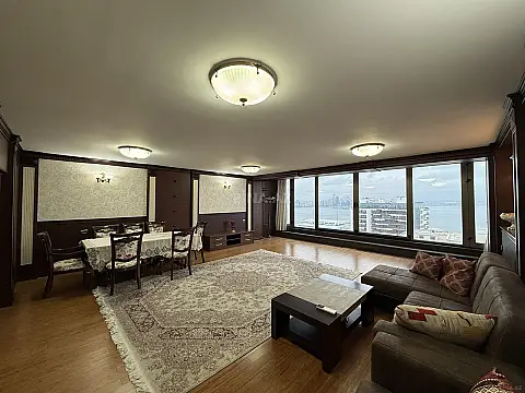 Satılır 3 otaqlı mənzil 100 m²
