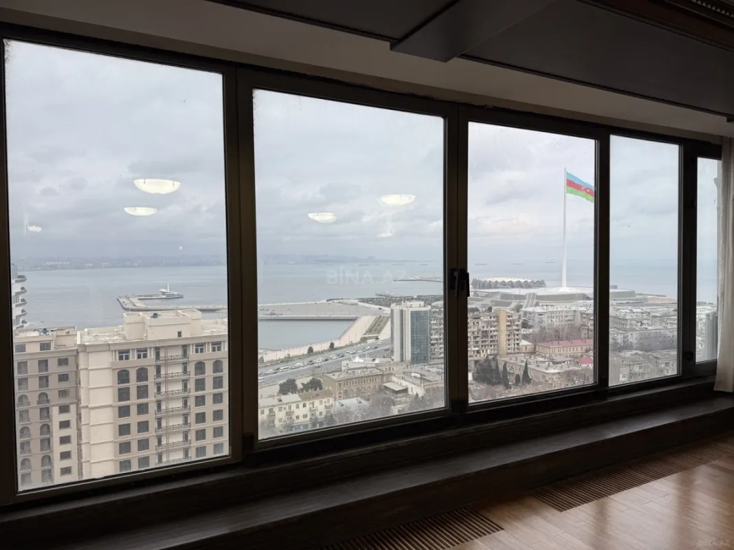 Satılır 3 otaqlı mənzil 100 m²