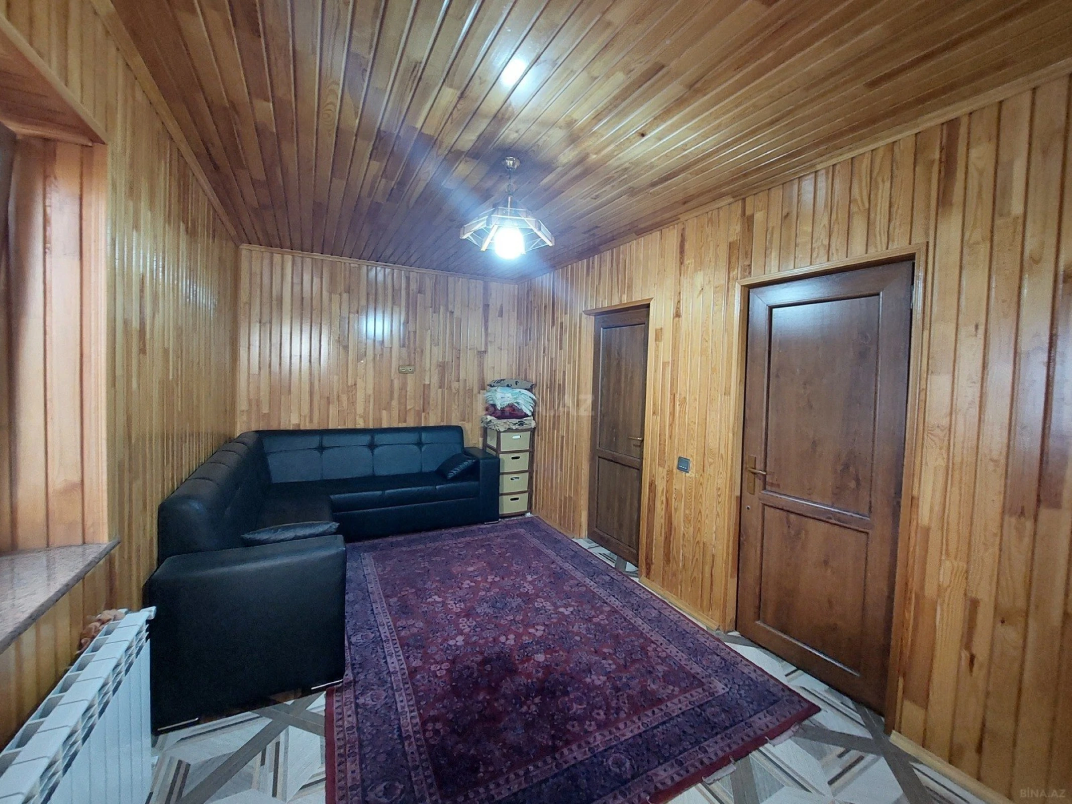 Satılır 6 otaqlı həyət evi 300 m²