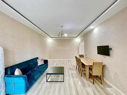 Kirayə verilir 2 otaqlı mənzil 107 m²