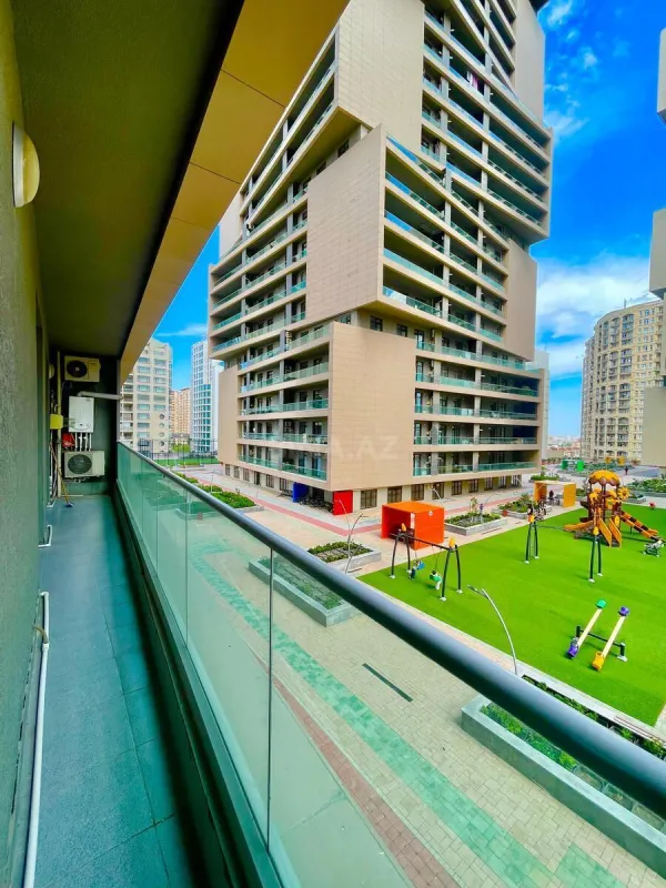 Kirayə verilir 2 otaqlı mənzil 107 m²