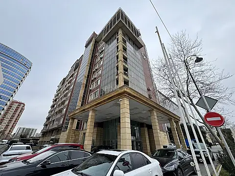 Satılır 4 otaqlı mənzil 252 m² — Bakı, Xətai 4 otaq 252.00 m²
