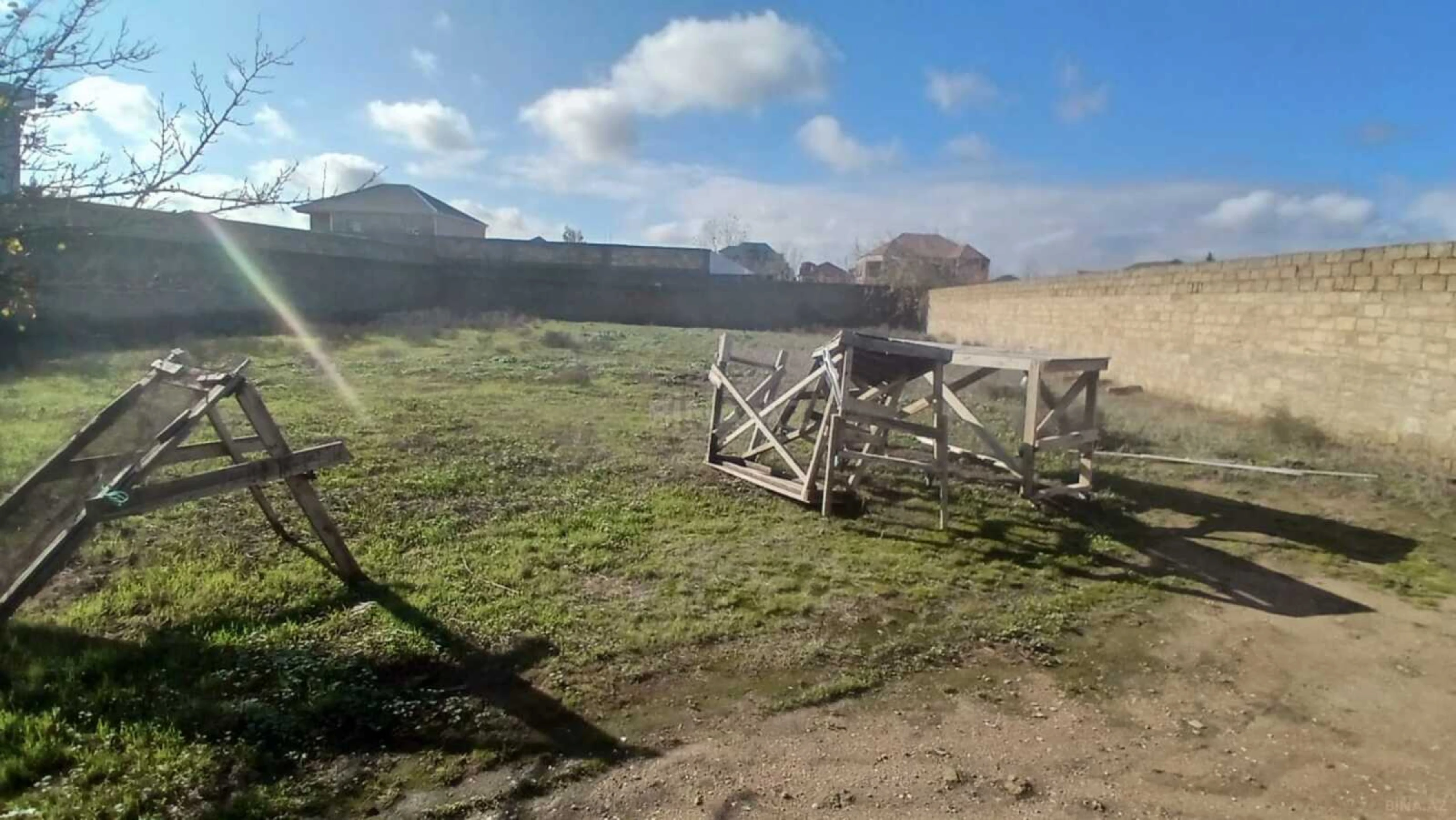 Satılır torpaq sahəsi 10 m²