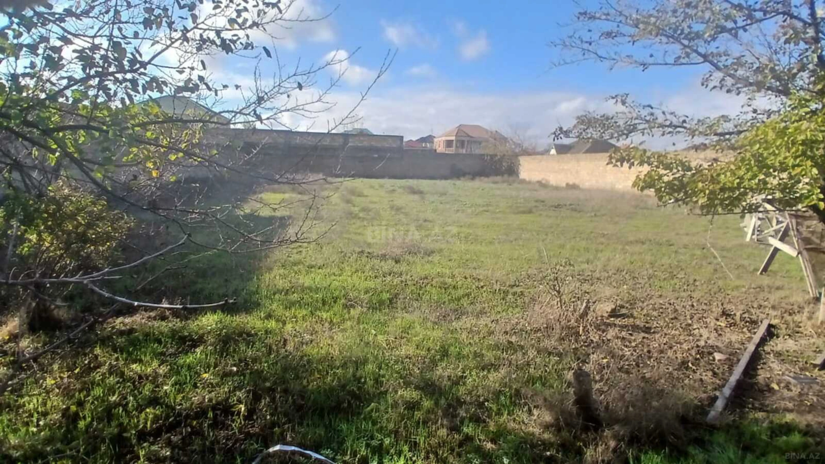 Satılır torpaq sahəsi 10 m²