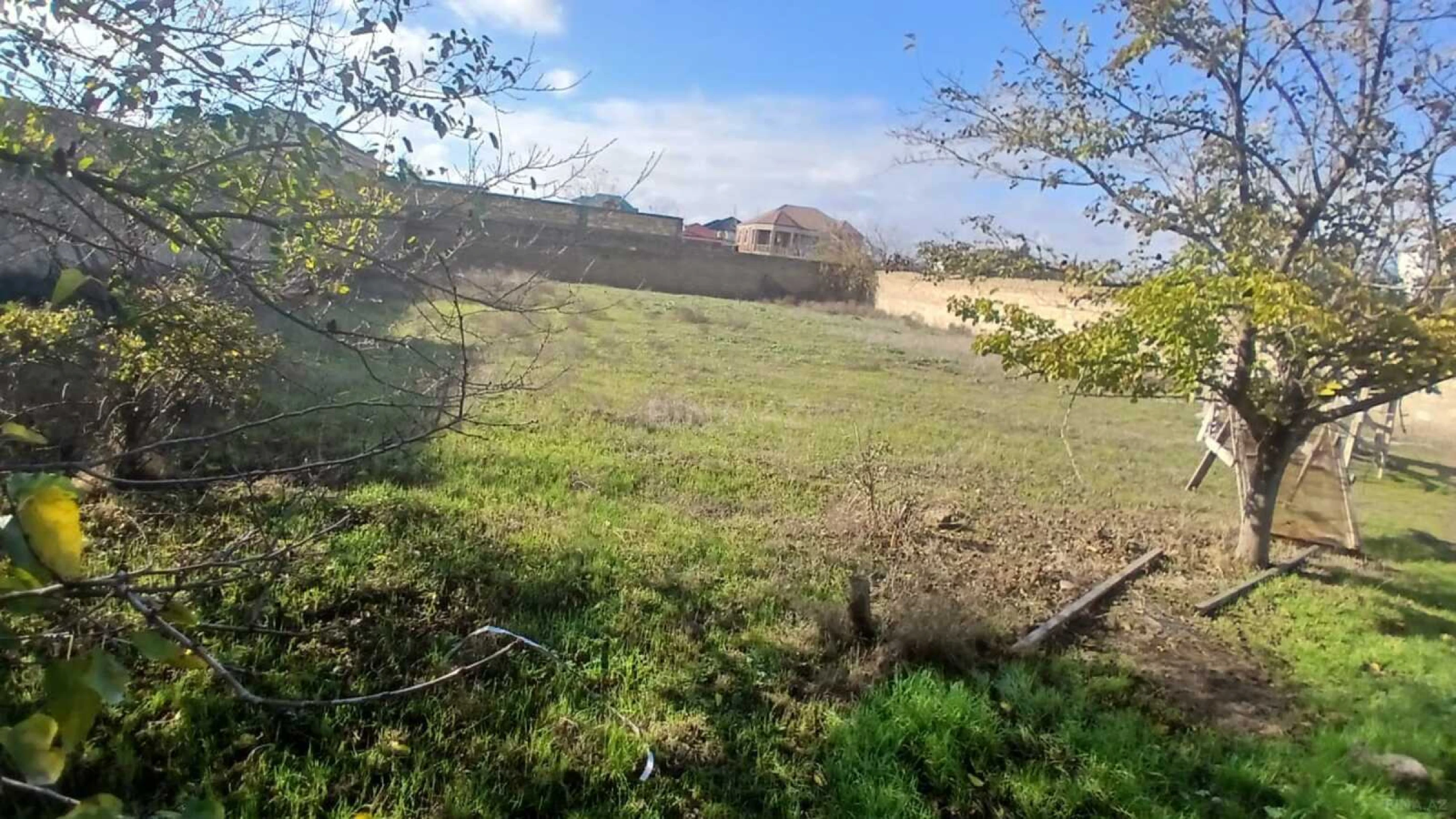 Satılır torpaq sahəsi 10 m²