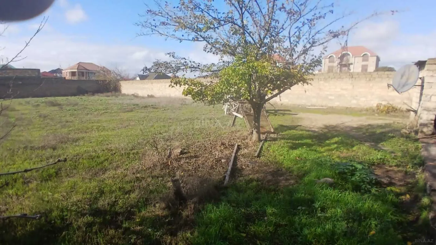 Satılır torpaq sahəsi 10 m²