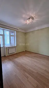 Satılır 3 otaqlı mənzil 117 m²