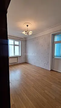 Satılır 3 otaqlı mənzil 117 m²