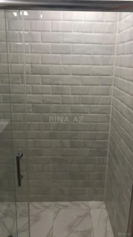 Kirayə verilir 2 otaqlı mənzil 80 m²