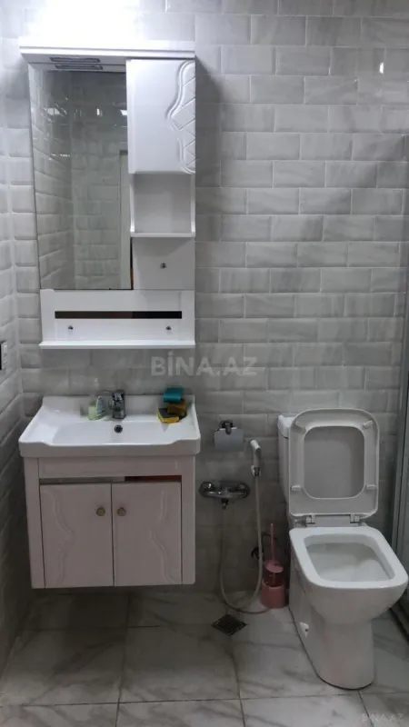 Kirayə verilir 2 otaqlı mənzil 80 m²