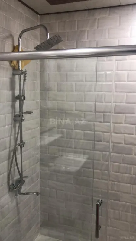 Kirayə verilir 2 otaqlı mənzil 80 m²