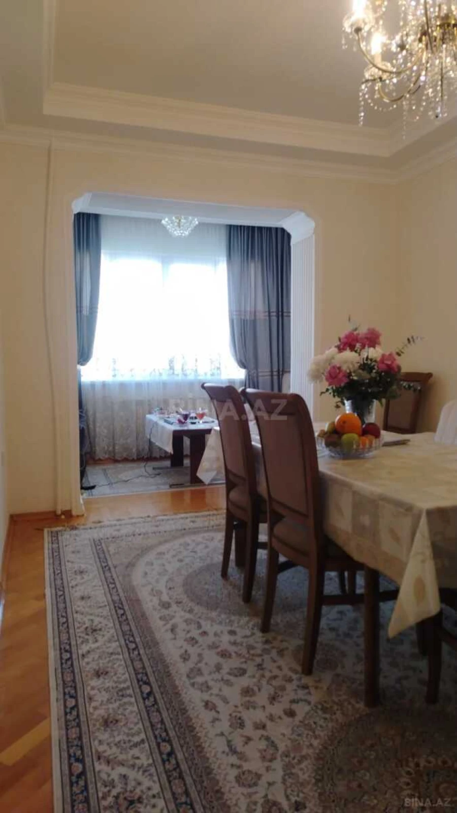 Satılır 5 otaqlı mənzil 120 m²