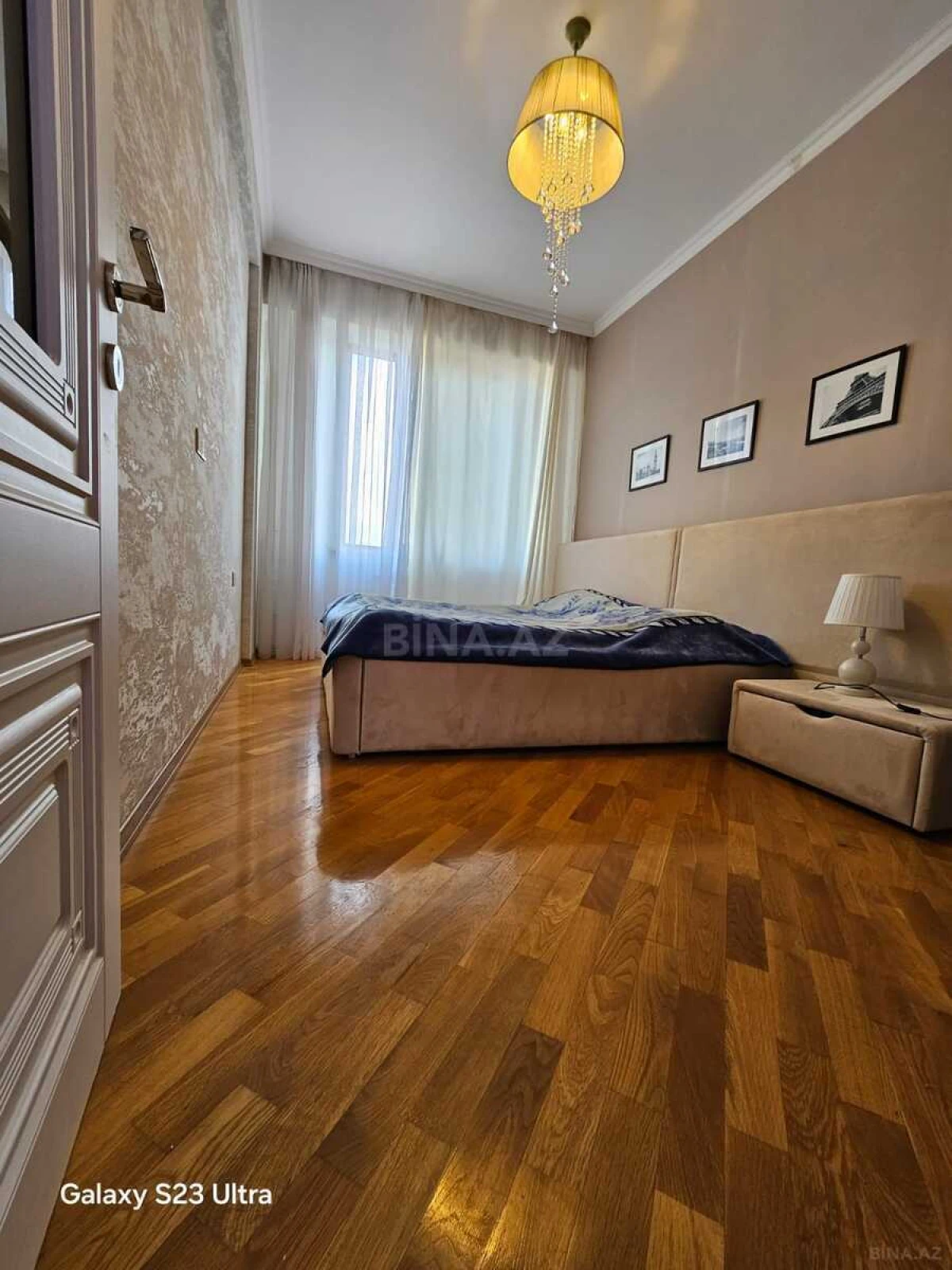 Satılır 5 otaqlı mənzil 120 m²