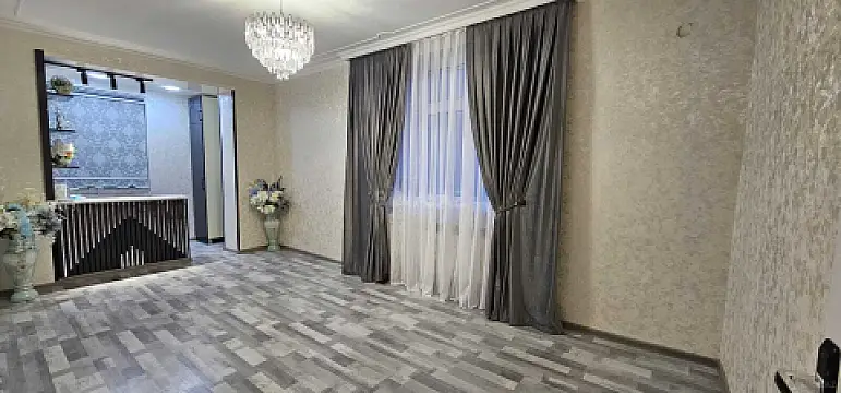 Satılır 2 otaqlı mənzil 45 m²