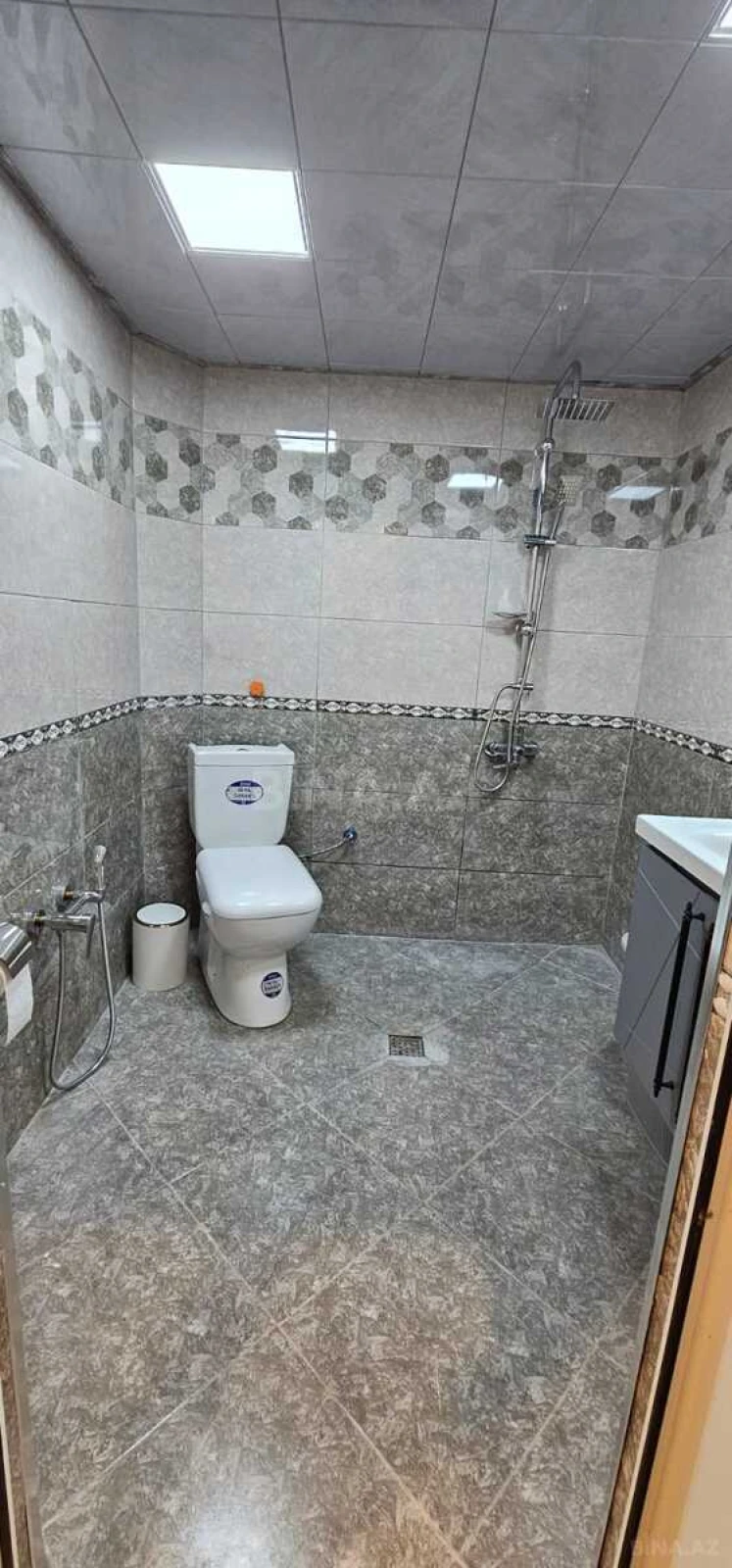 Satılır 2 otaqlı mənzil 45 m²