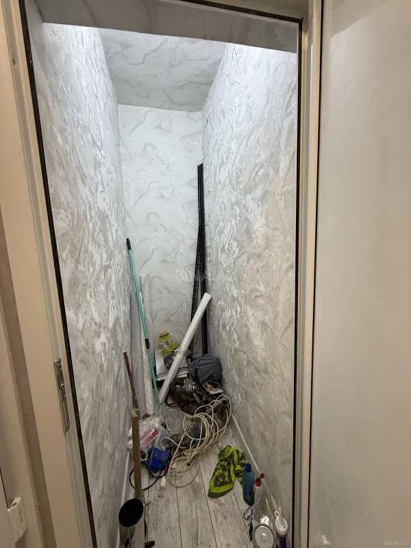 Satılır 2 otaqlı mənzil 65 m²