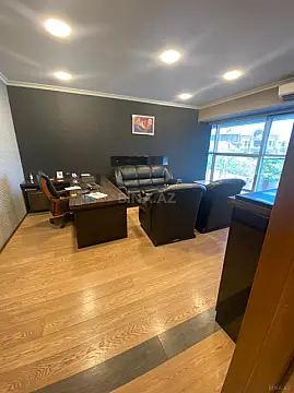 Kirayə verilir 3 otaqlı ofis 120 m² — Bakı, Memar Əcəmi yanı 3 otaq 120.00 m²