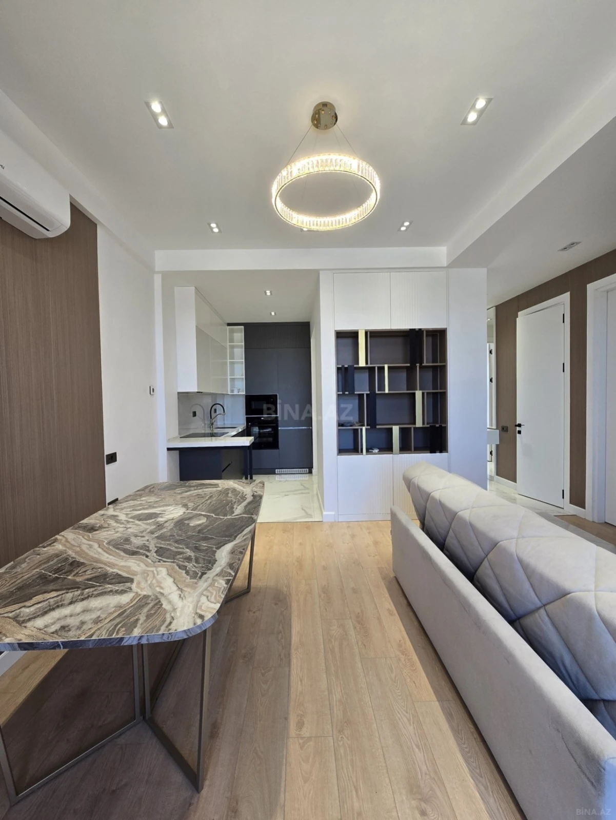 Kirayə verilir 3 otaqlı mənzil 85 m²