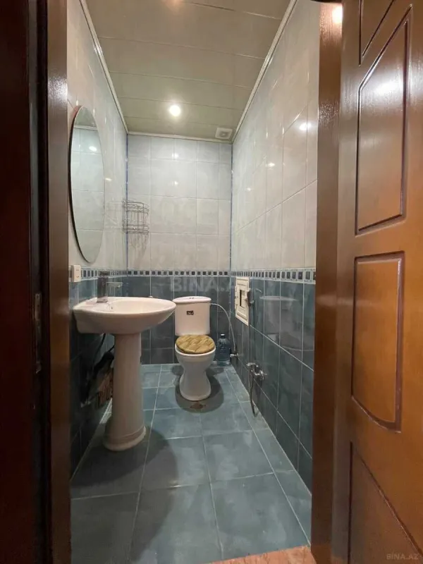 Satılır 3 otaqlı mənzil 130 m²