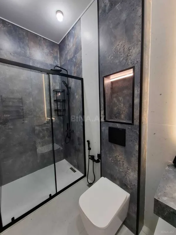 Satılır 3 otaqlı mənzil 98 m²