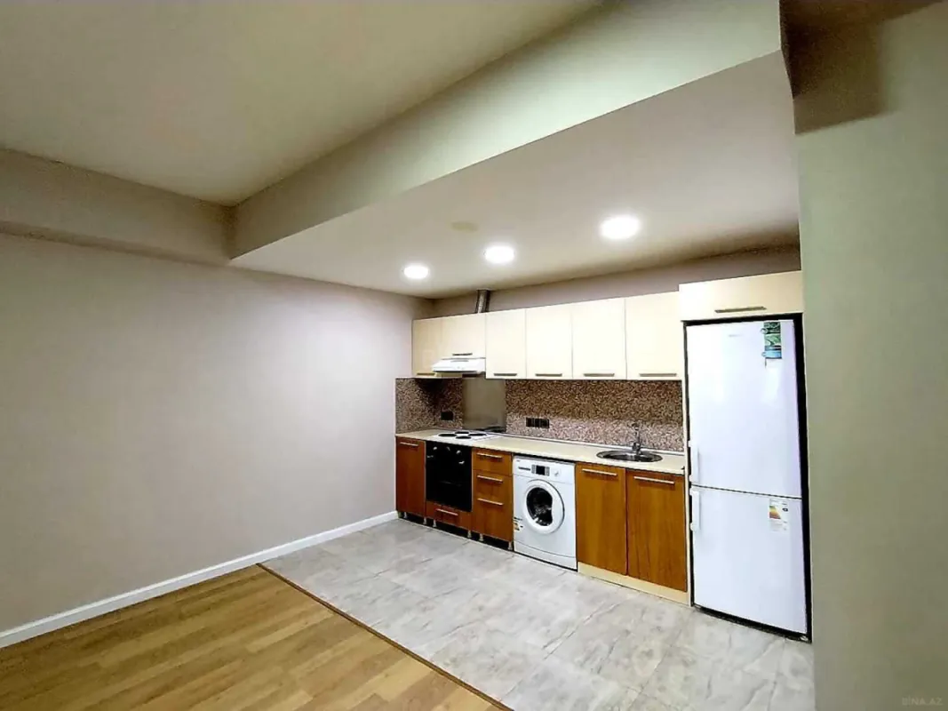 Satılır 2 otaqlı mənzil 85 m²